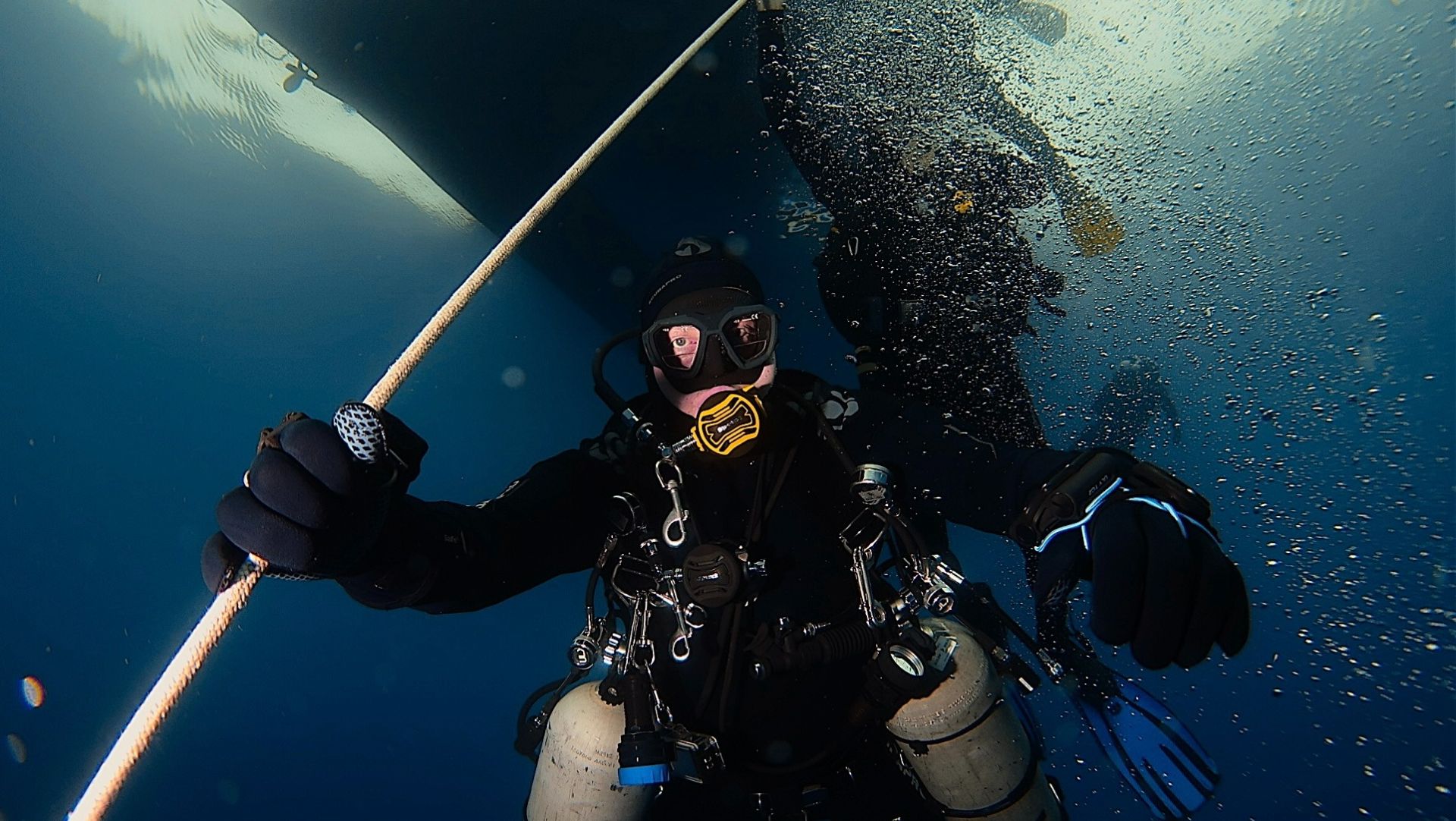 4a34de32 f9cbf7e af37 b2c10c9ed863