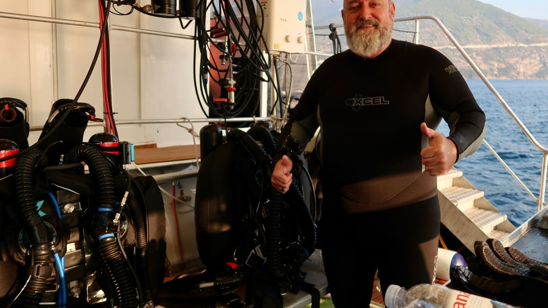 b27b9495 43cf 4b95024fdcbda97d68