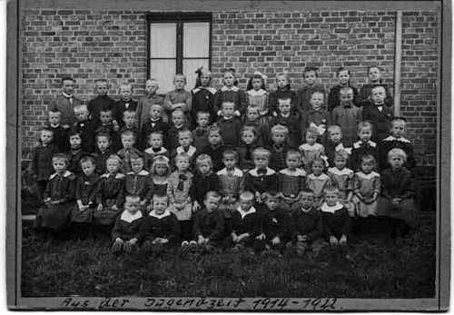 schulklasse in kalenborn um